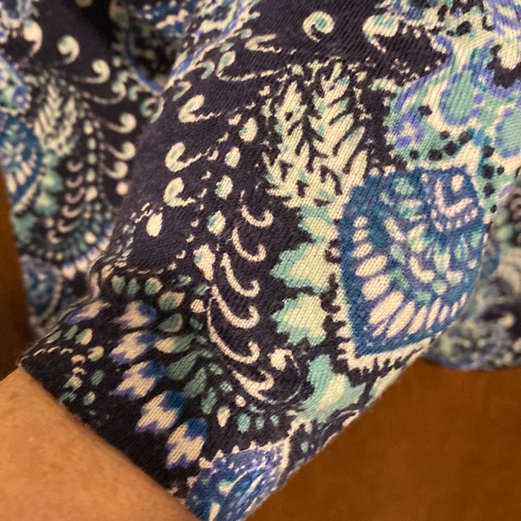 GARNET HILL 100% merino wool crewneck sweater. Blue paisley print. Size US S. - Picture 4 of 8